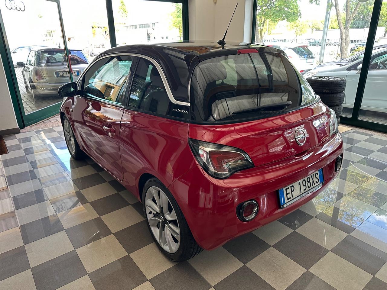 Opel Adam 1.2 70 CV Jam Neopatentati