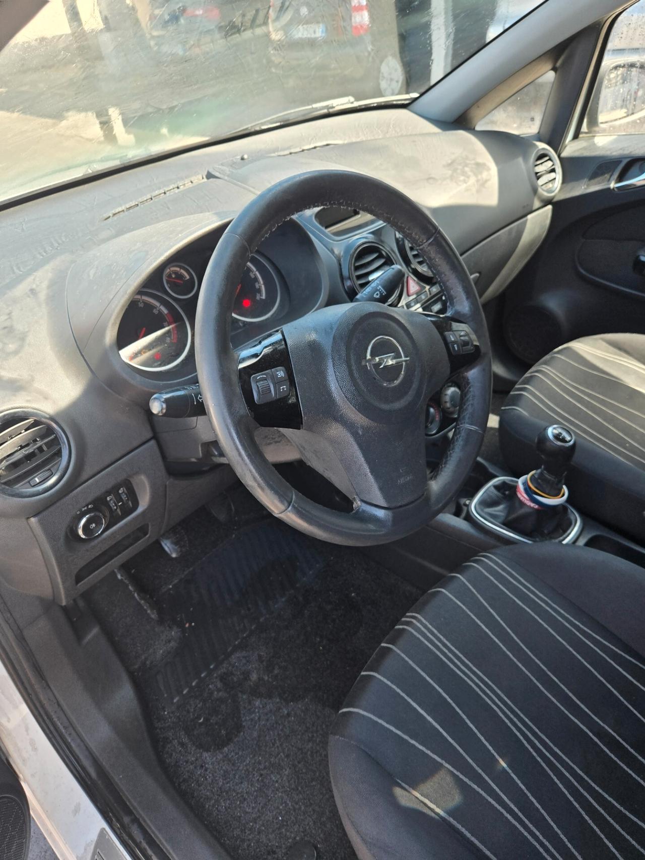 Opel Corsa 1.0 12V 3 porte Club