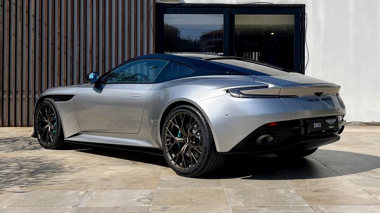 ASTON MARTIN DB12 Coupe 4.0 V8 auto
