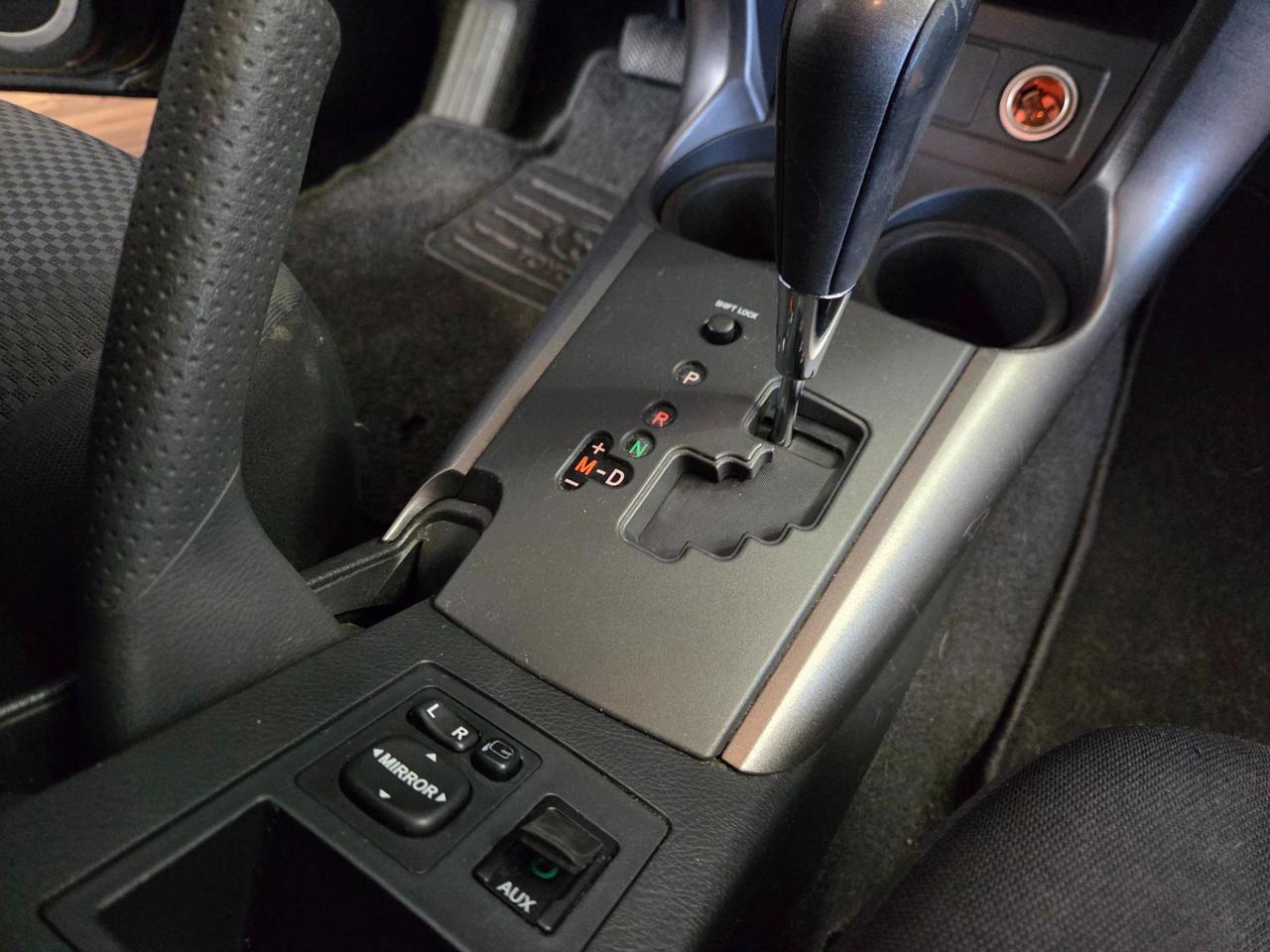 Toyota RAV4 5 Porte RAV4 2.2 d-cat Luxury 150cv auto dpf my09