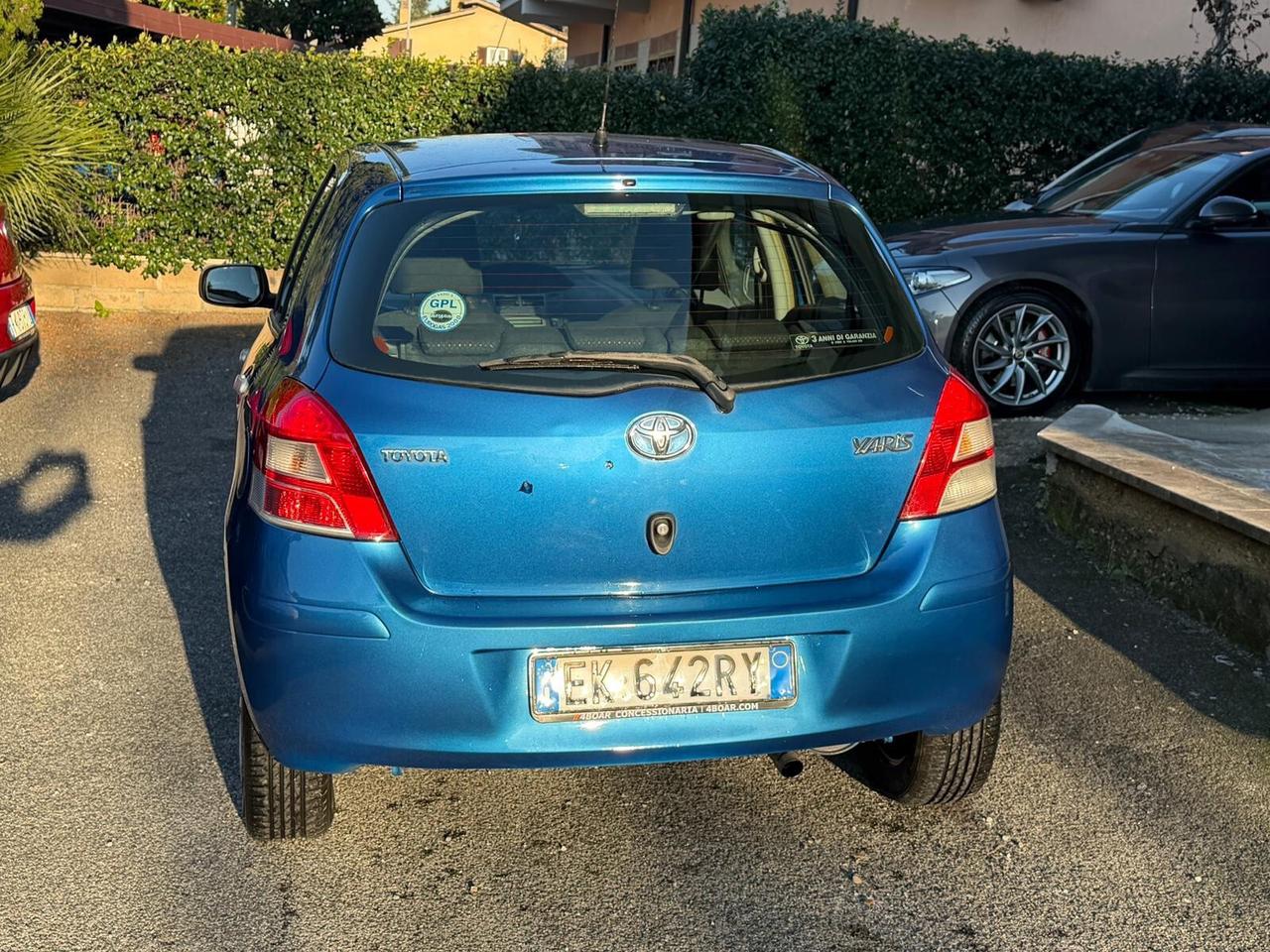 Toyota Yaris 1.3 5 porte Sol