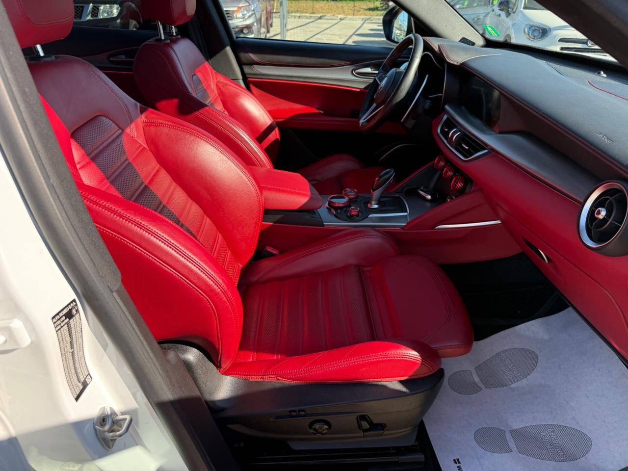 Alfa Romeo Stelvio 2.2 Turbodiesel 210 CV AT8 Q4 Veloce