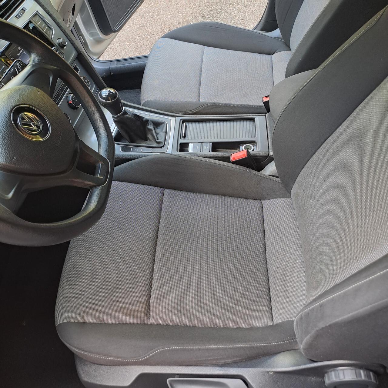 Golf 7 Tsi 1.2 Adatta neopatentati - Tenuta bene