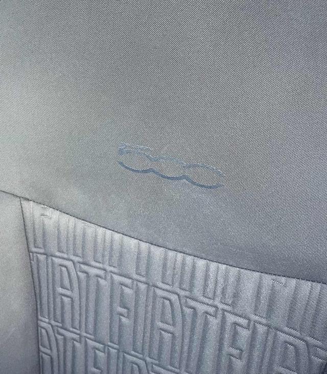 FIAT 500 C 1.0 Hybrid Dolcevita