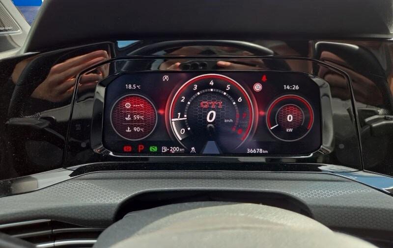 VOLKSWAGEN Golf 8ª serie Golf 2.0 TSI GTI