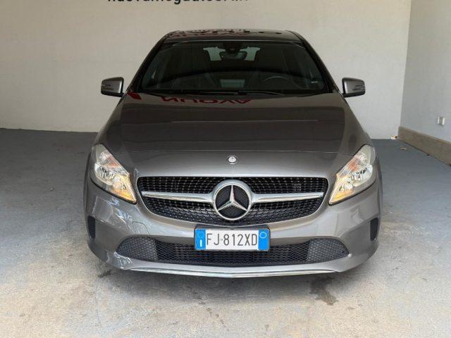 MERCEDES-BENZ A 200 d Automatic Sport