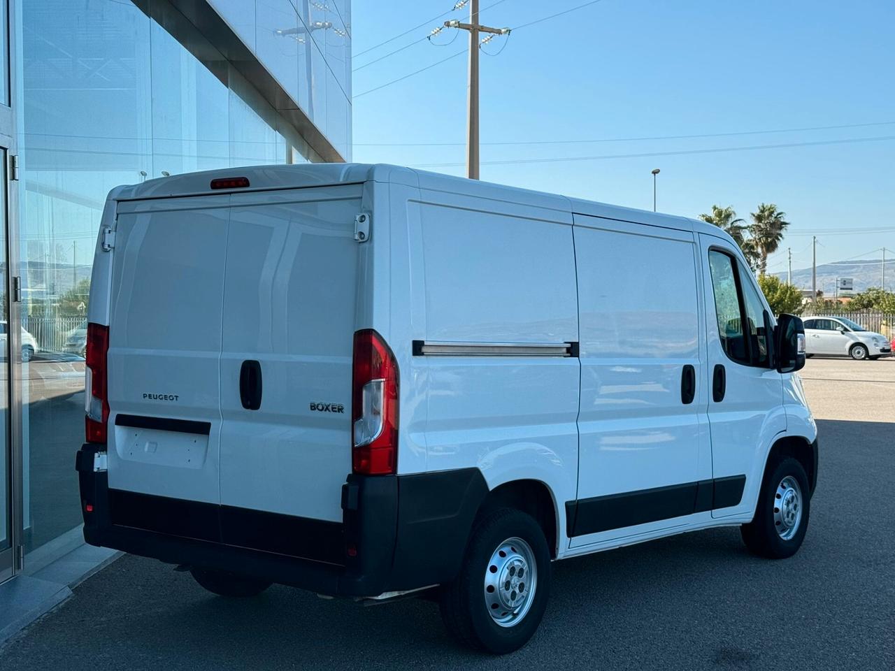 Peugeot Boxer 333 L1H1 2.0 BlueHDi 160CV S&S PREMIUM,