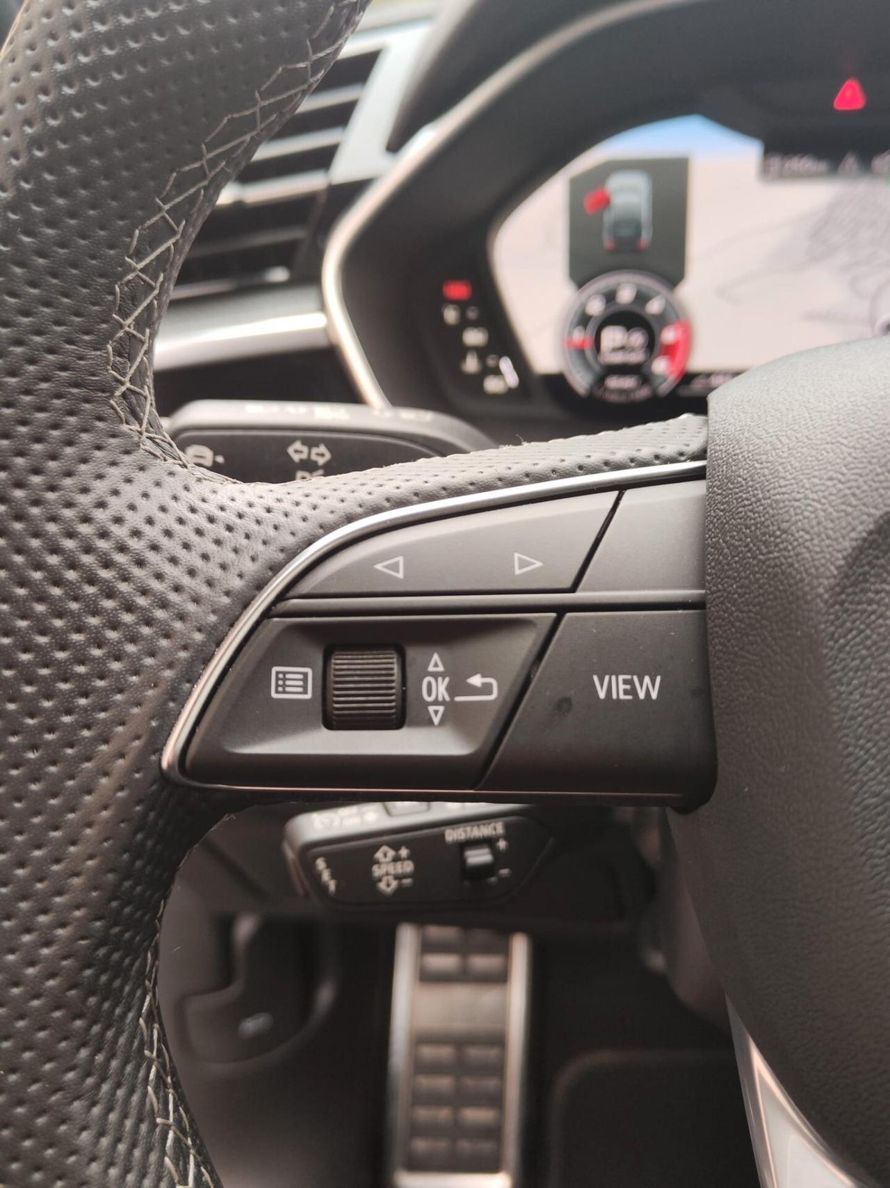 Audi Q3 SPB 35 2.0 150CV Identity Black 2025 IVA