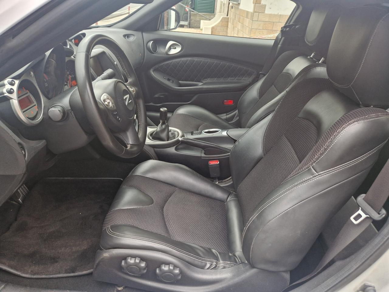 Nissan 370Z NISMO 3.7 330CV "113.000 km" Cruise, Cerchi da 20"