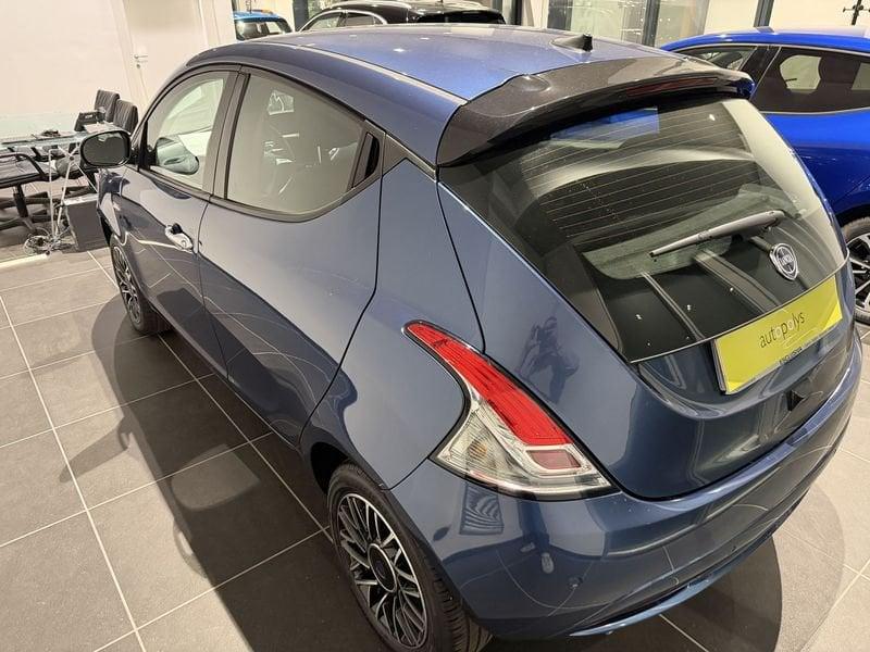 Lancia Ypsilon Ypsilon 1.0 FireFly 5 porte S&S Hybrid Platino