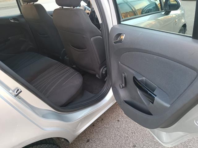 OPEL Corsa 1.2 5 porte Club