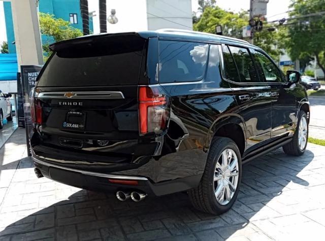 Chevrolet Tahoe 6.2L V8 HIGH COUNTRY 2024