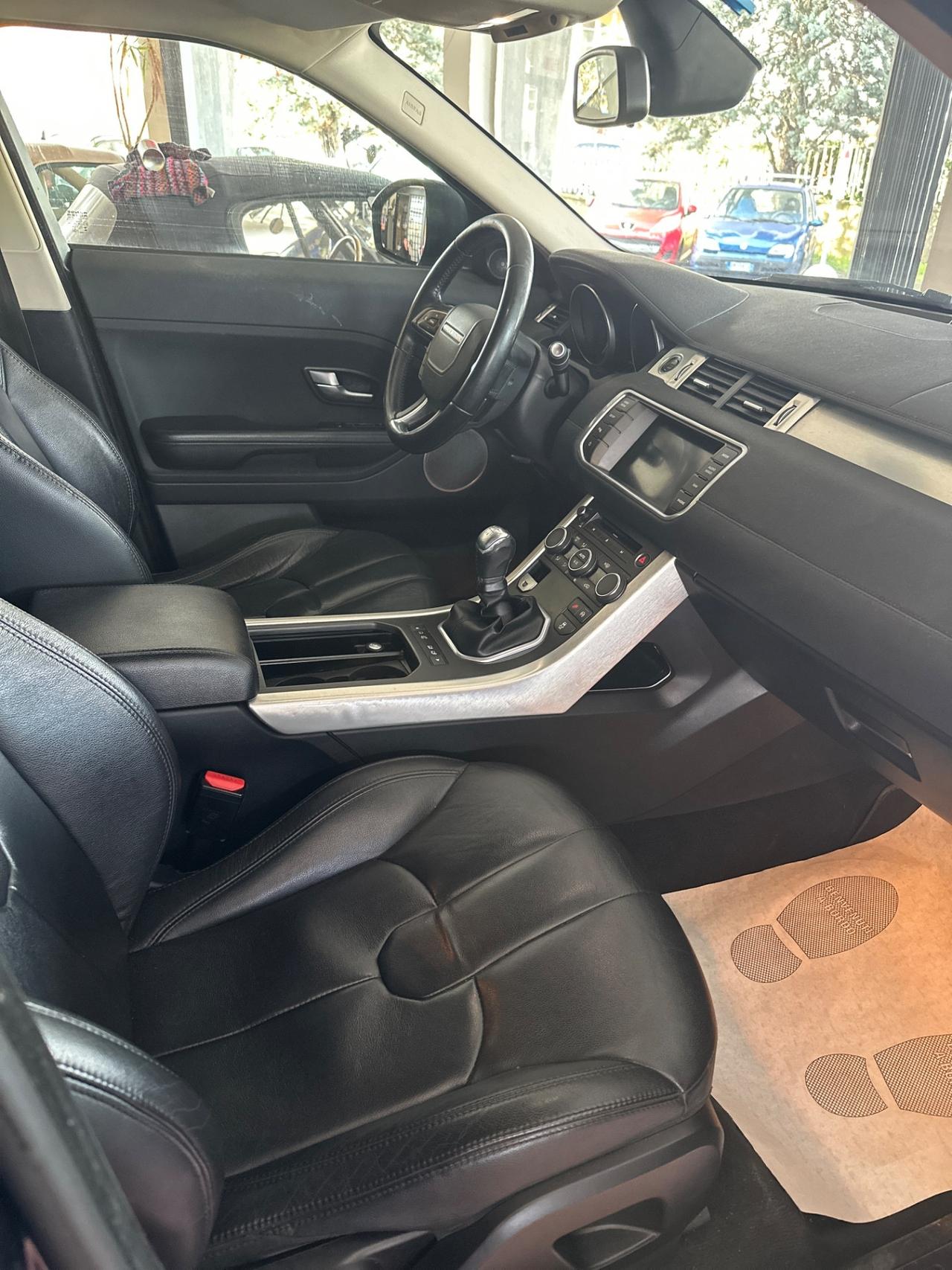 Land Rover Range Evoque 2.2 TD4 5p. Pure Tech Pack