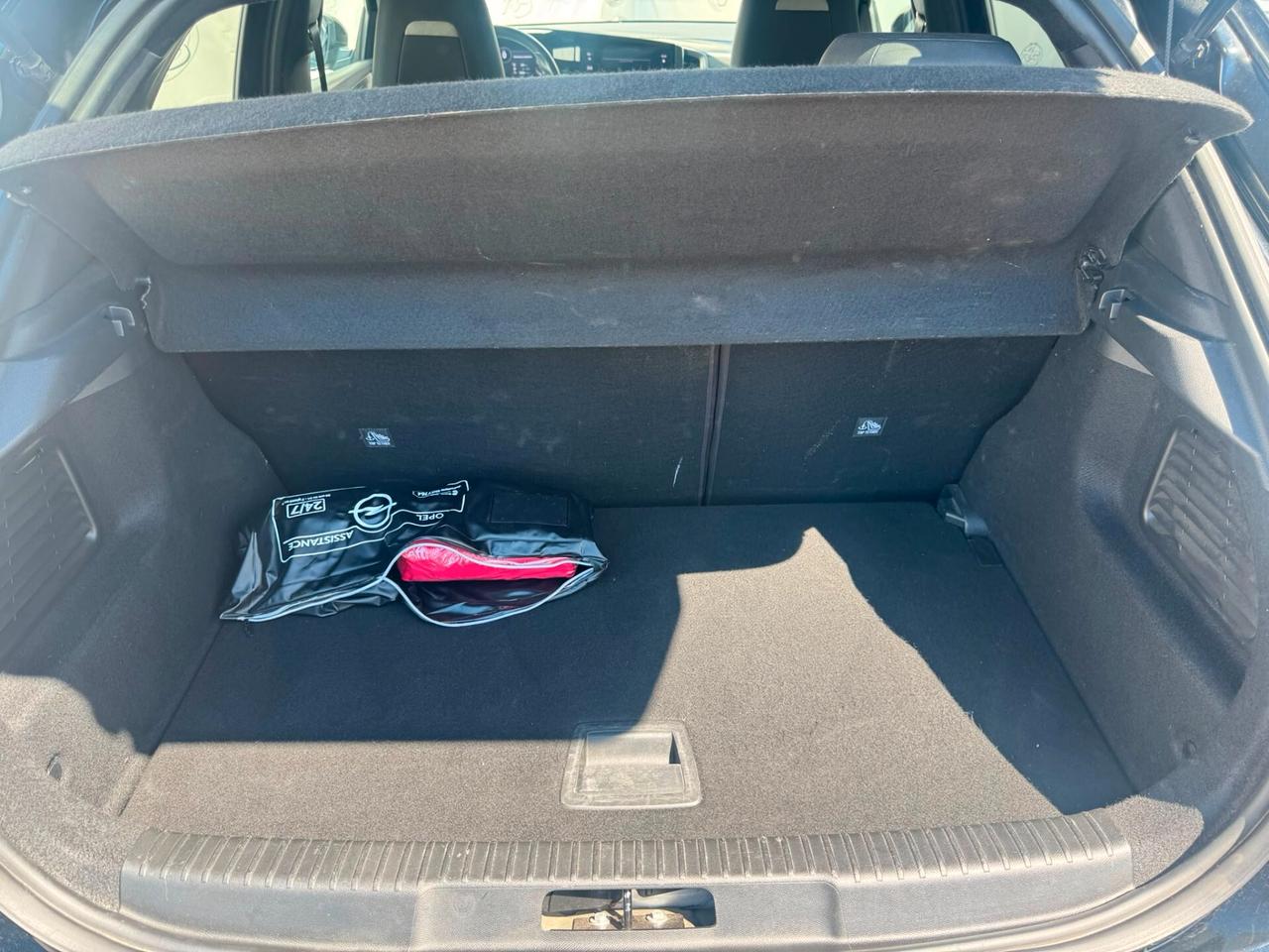 Opel Mokka 1.5 diesel Ultimate Camera
