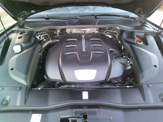 PORSCHE Cayenne 3.0 Diesel Platinum Edition