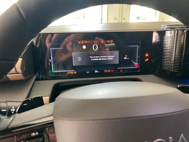 Lancia Ypsilon Hybrid e-DCT LX