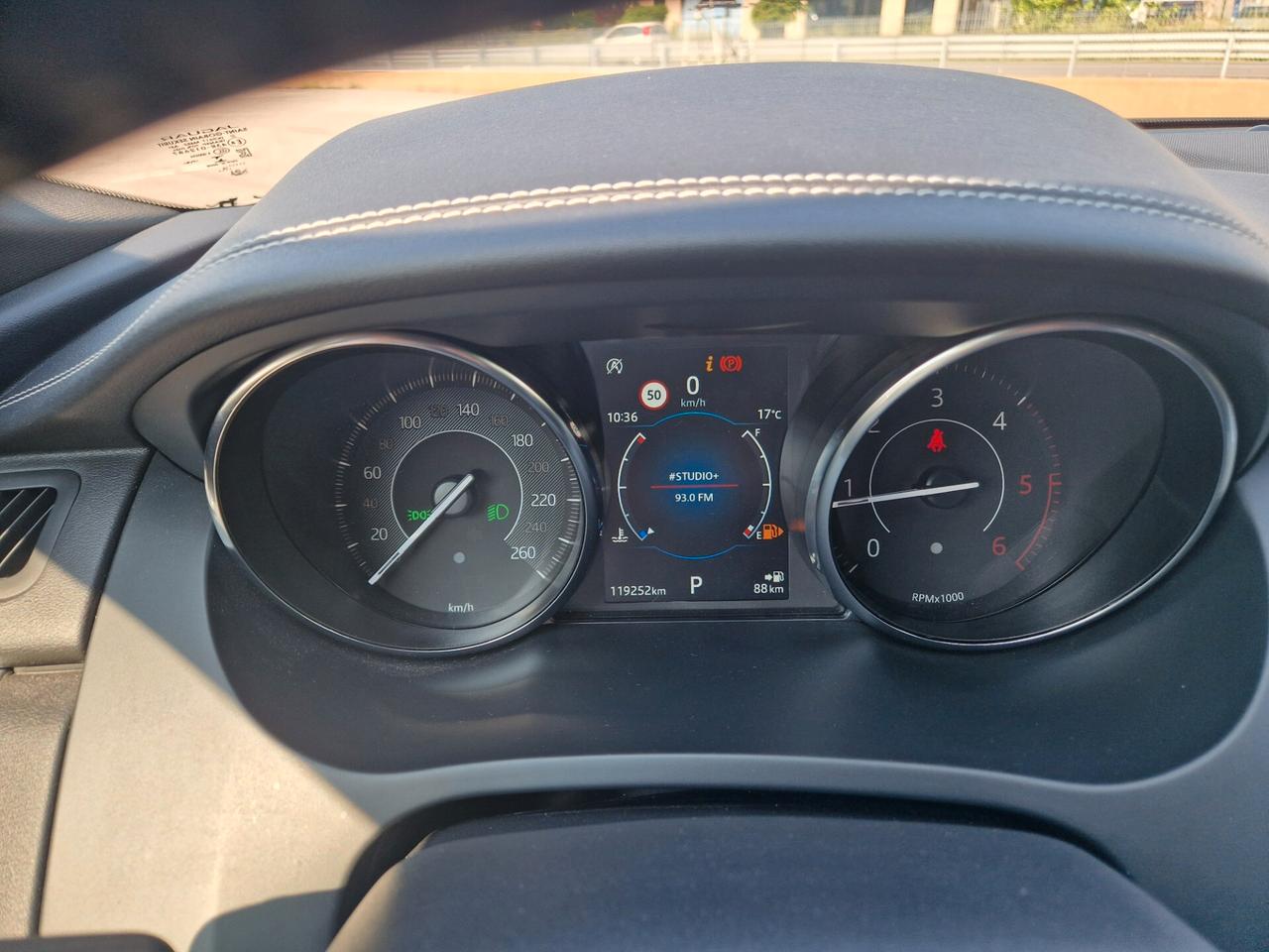 Jaguar E-Pace 2.0D 150 CV AWD R-Dynamic S