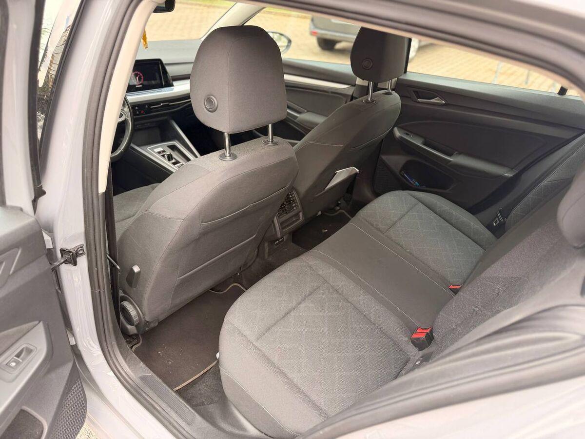 Volkswagen Golf 2.0 tdi Life 115cv dsg