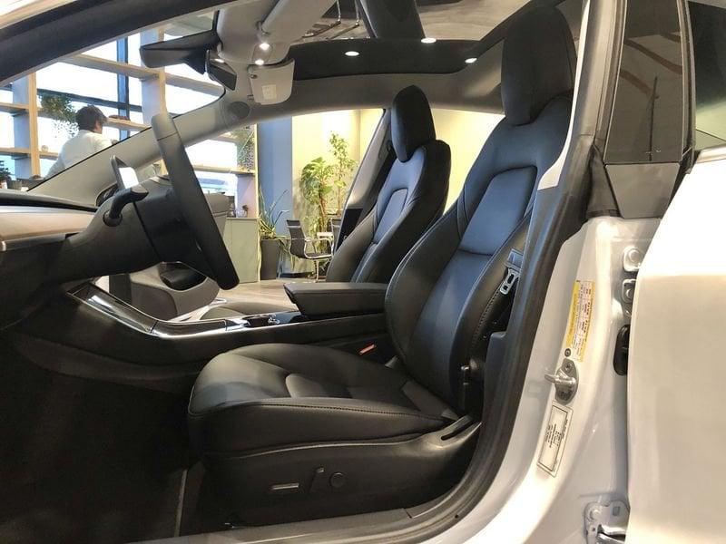 Tesla Model 3 Long Range Performance AWD
