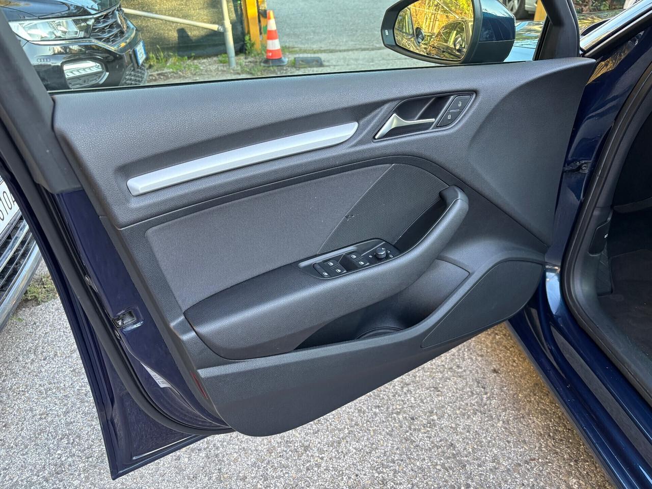 Audi A3 sportback 2.0 TDI 150cv S-tronic km 68000