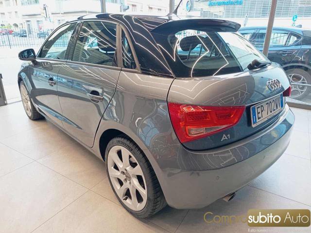 AUDI A1 SPB 1.6 TDI S tronic Attraction