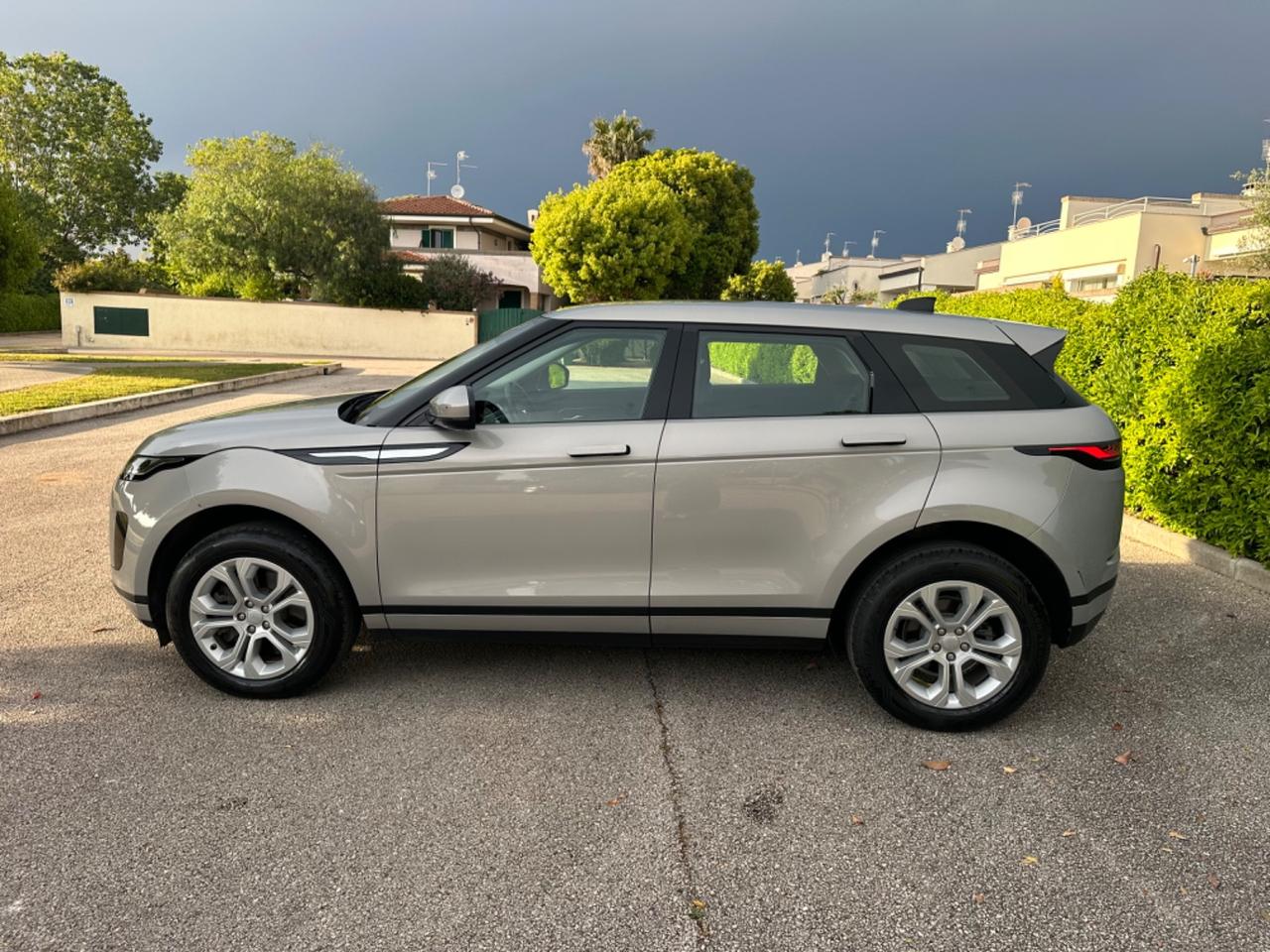 Land Rover Range Rover Evoque Range Rover Evoque 2.0D I4-L.Flw 150CV AWD Aut R-Dynamic HSE