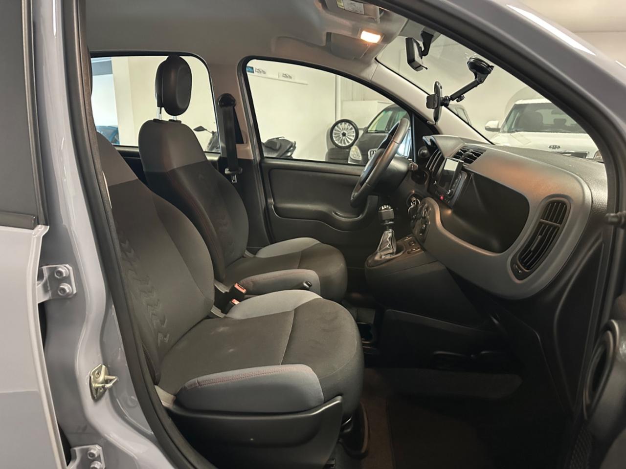 FIAT NEW PANDA 1.0 HYBRID 70CV UNIPRO