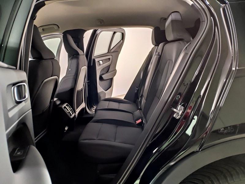 VOLVO Xc40 T2 Geartronic Momentum Pro