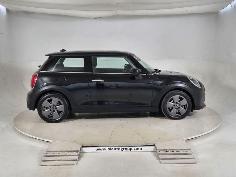 MINI Cooper Mini F56 2021 3p Mini 3p 1.5 Cooper Classic auto