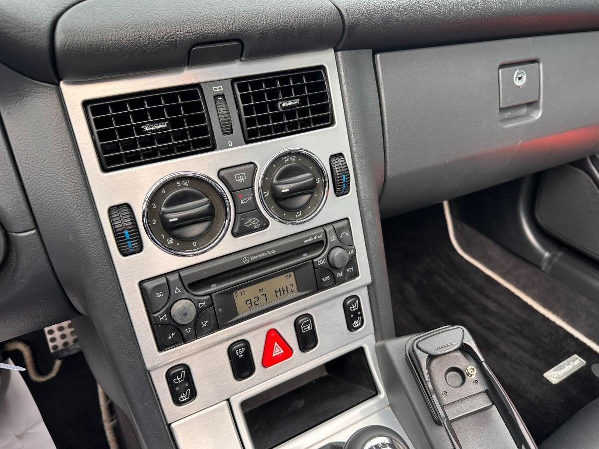 SLK 200 Kompressor Final Edition - UNICO PROPRIETARIO!! - SERVICE MERCEDES- ECCELLENTI CONDIZIONI - TUTTA ORIGINALE - SEDILI RISCALDATI -