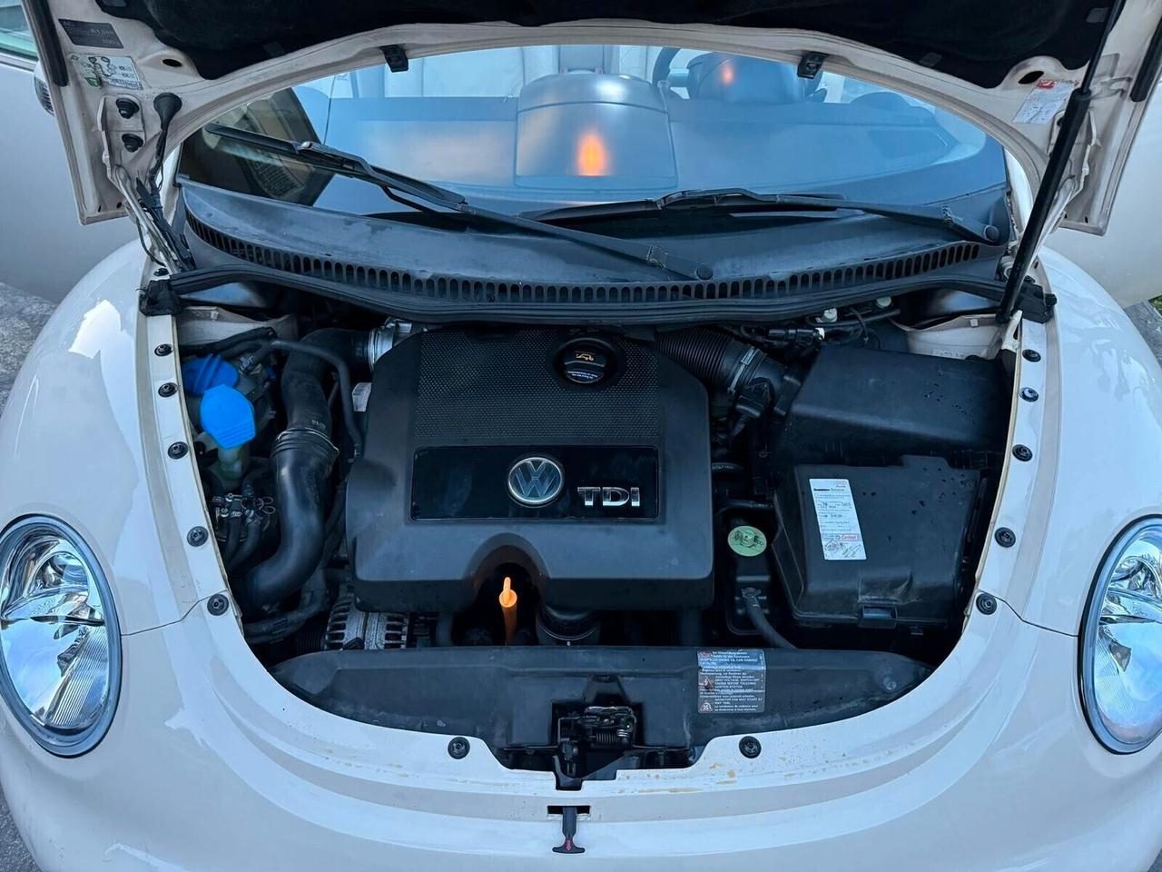 VW NEW BEETLE 1.9 TDI 101CV CABRIO