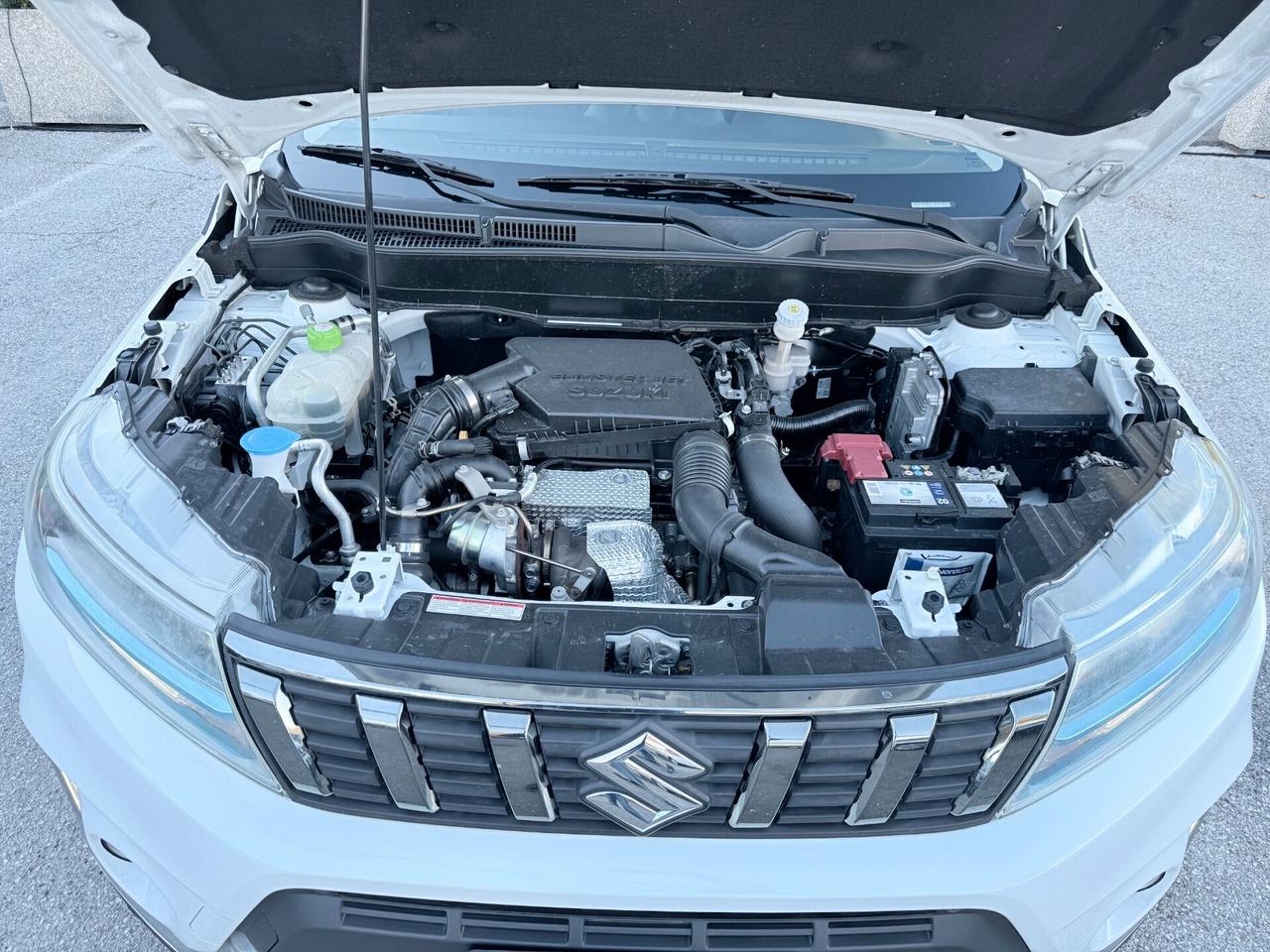 " DA VETRINA " Suzuki Vitara 1.4 Hybrid Top