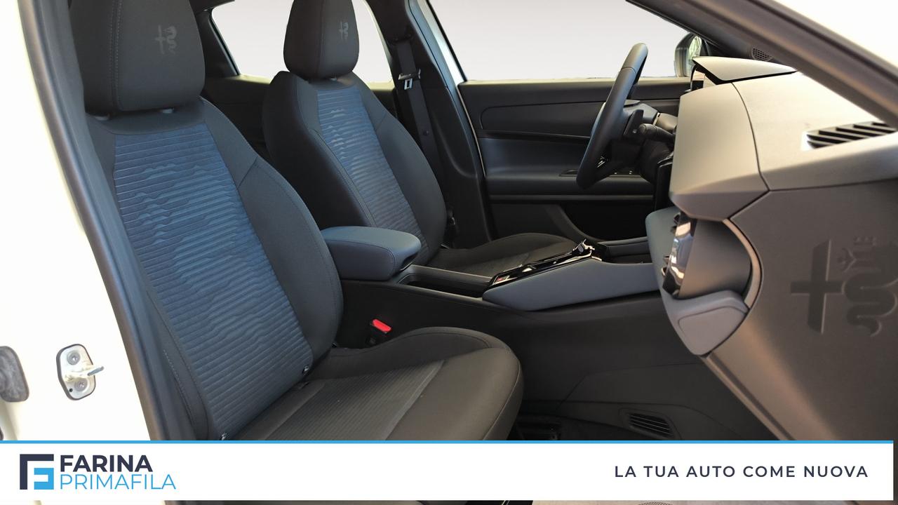 ALFA ROMEO Junior 1.2 ibrida 136cv edct6