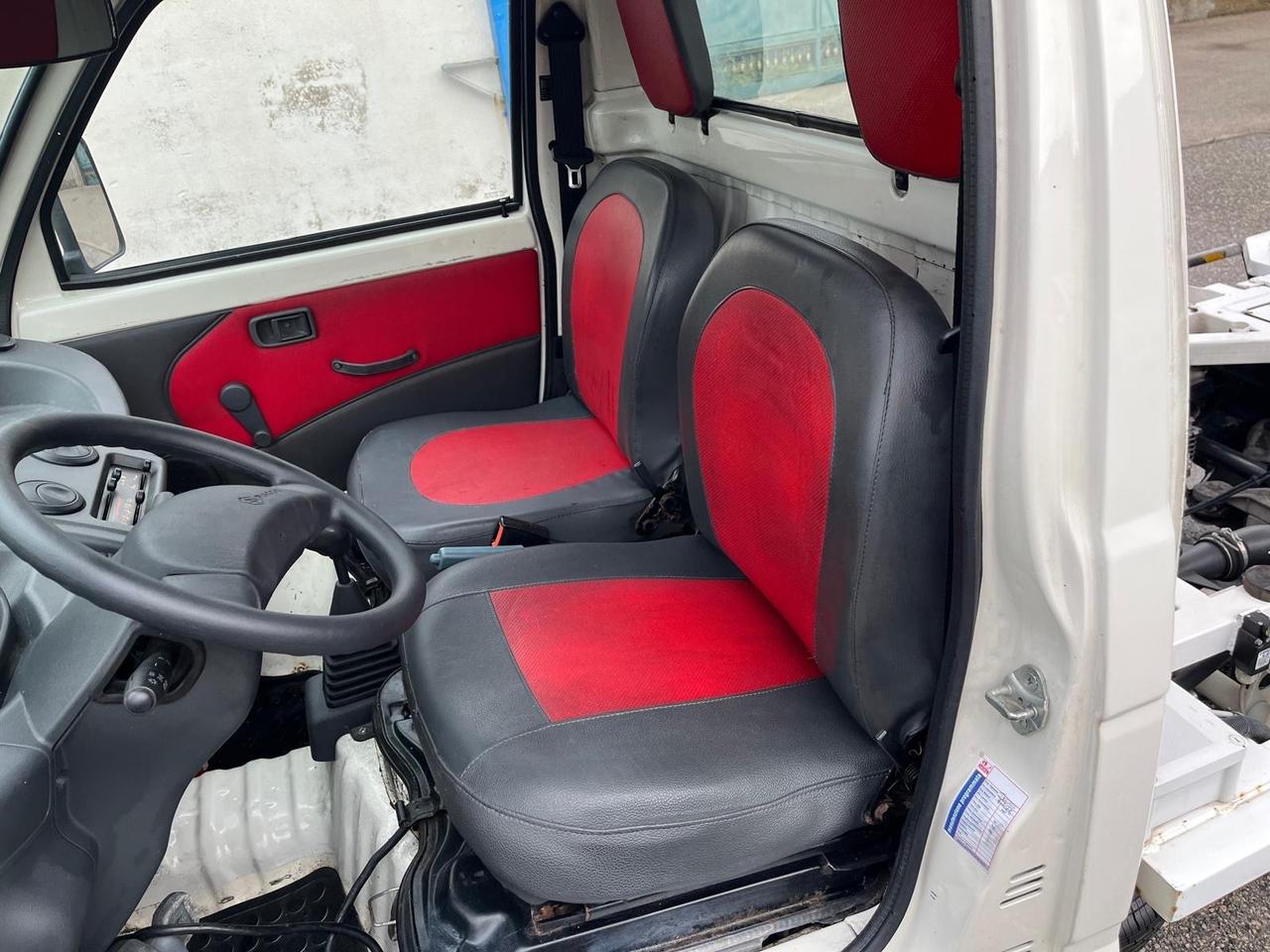 Piaggio quargo con vasca/rib.-700 cc- Diesel -2014