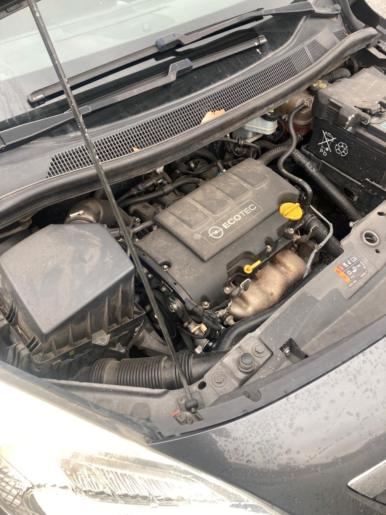 Opel Meriva 1.4 100CV Cosmo