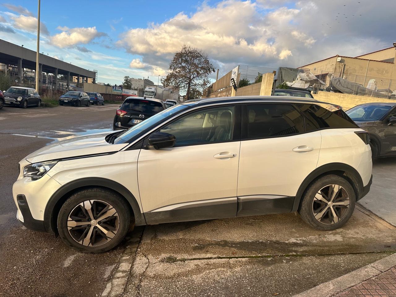 Peugeot 3008 BlueHDi 130 S&S Allure