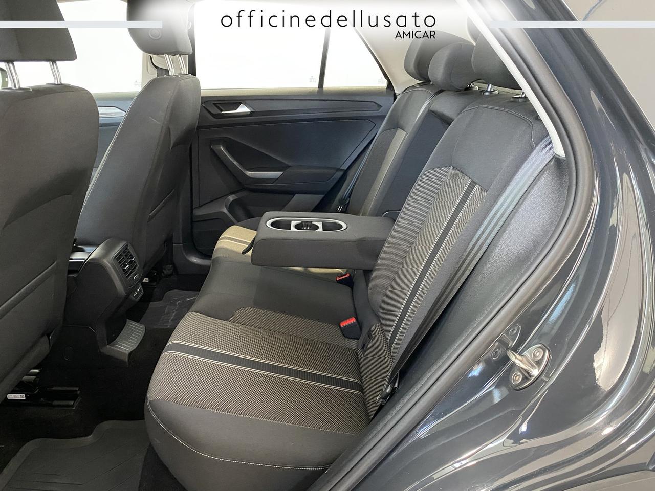 Volkswagen T-Roc 1.0 tsi 110cv style