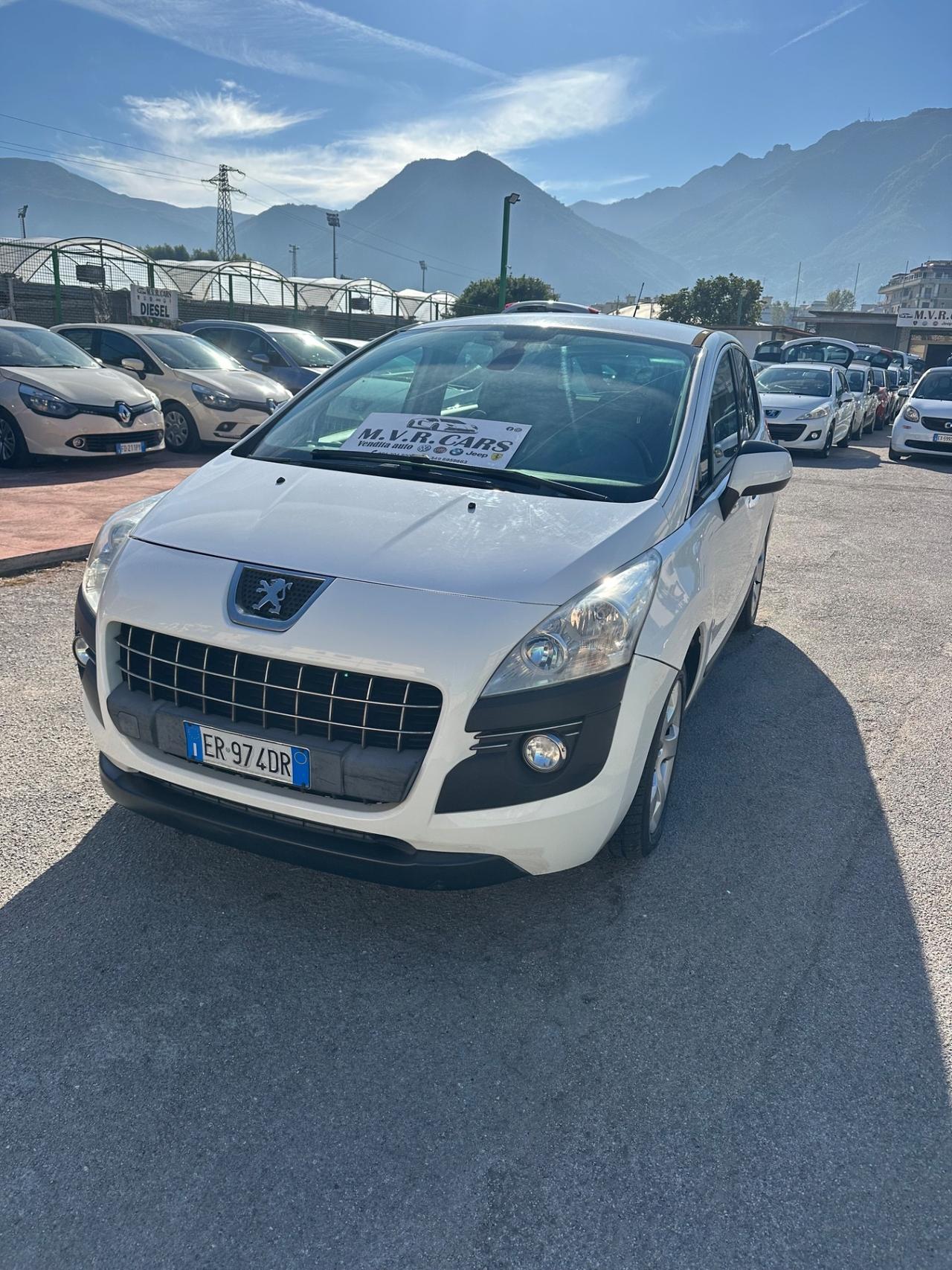 Peugeot 3008 1.6 HDi 115CV Business
