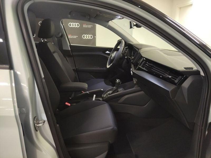Audi A1 A1 allstreet 30 1.0 tfsi Identity Contrast 116cv s tronic
