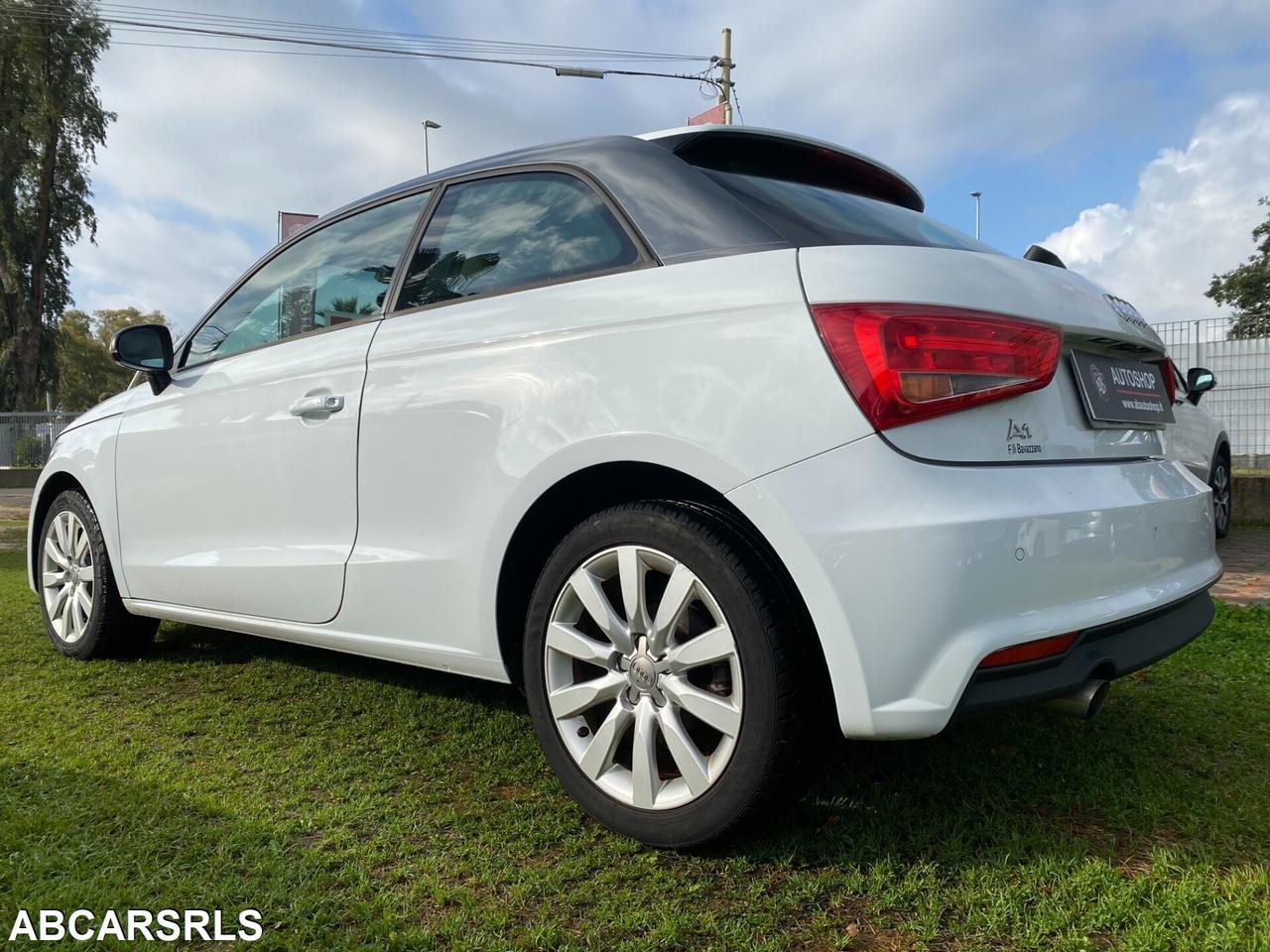 AUDI - A1 - 1.0 TFSI ultra Metal plus - NEOPATENTA