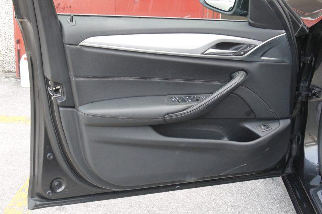 BMW 520 d 48V xDrive Touring Business UNICOPROP. PELLE.