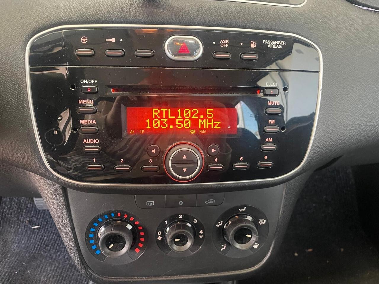 Fiat Punto 1.4 8V 5 porte Natural Power Street