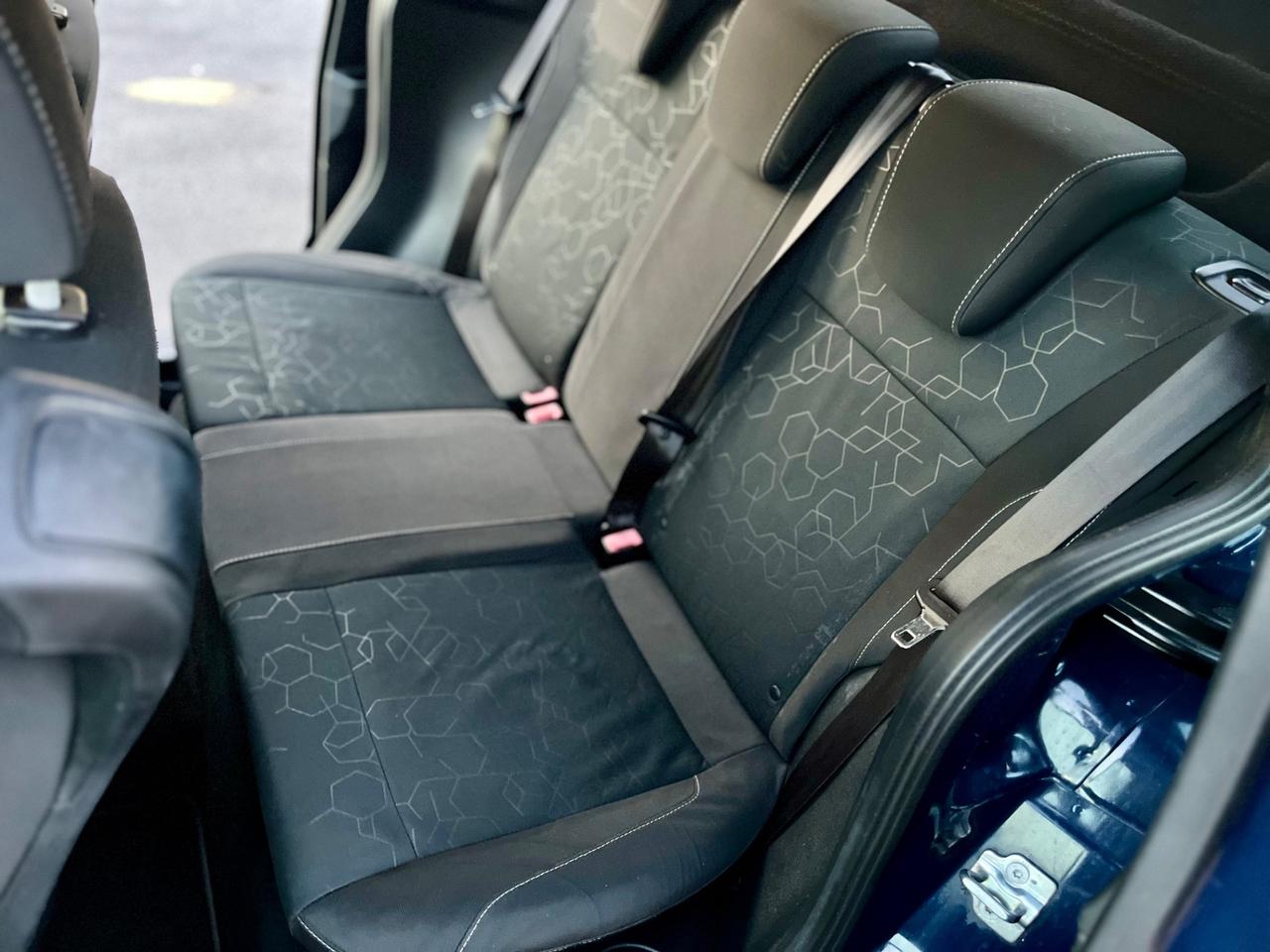 Ford B-Max 1.4 90 CV GPL Business Titanium