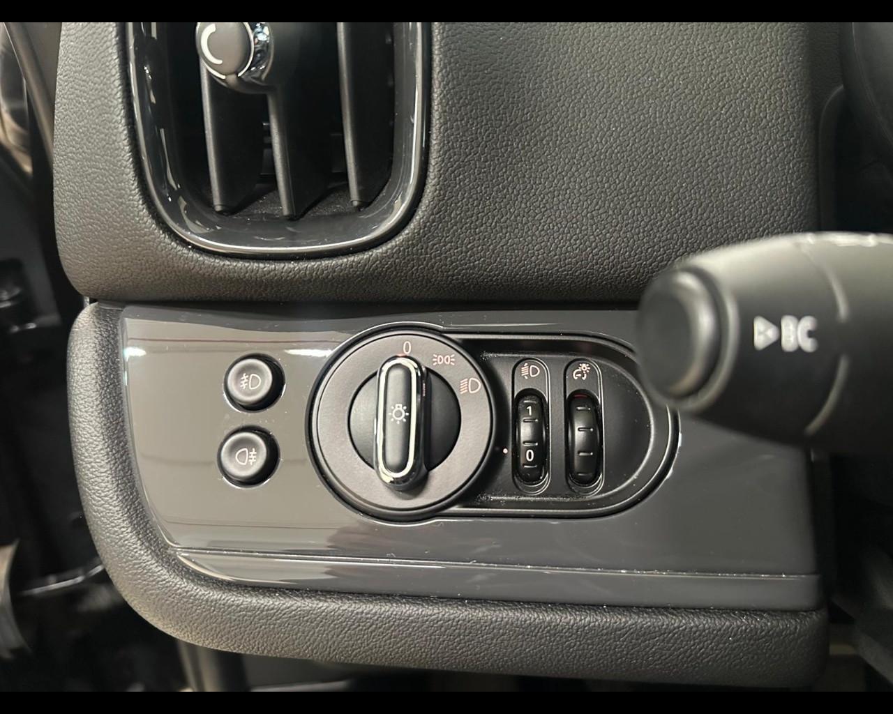 MINI Mini Countrym.(F60) - Mini 1.5 One D Boost Countryman