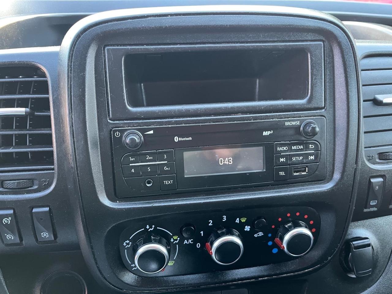 Renault trafic cargo 2.0 dci -2022