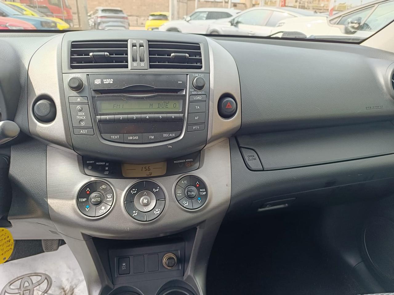 Toyota RAV 4 2.2 D-4D 150 CV DPF