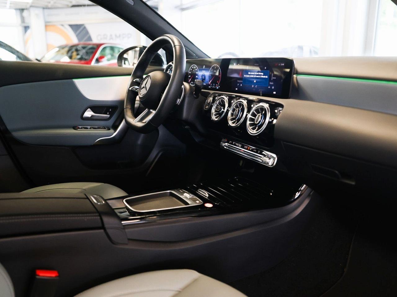 Mercedes-benz A 180d Premium Plus AMG Line