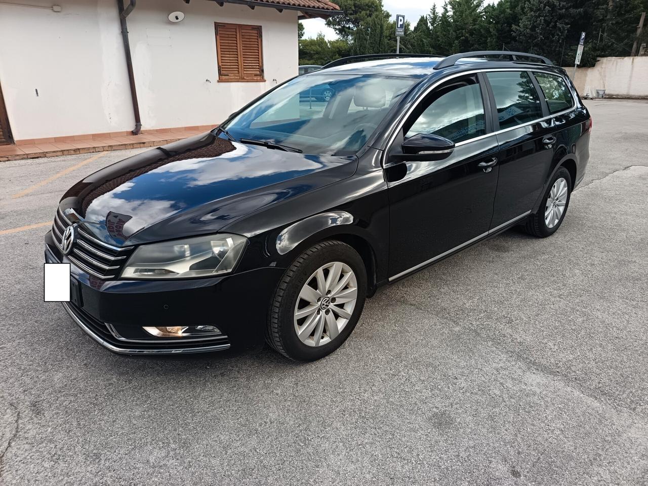 Volkswagen Passat Var. 2.0 TDI Comfortline Full Optional