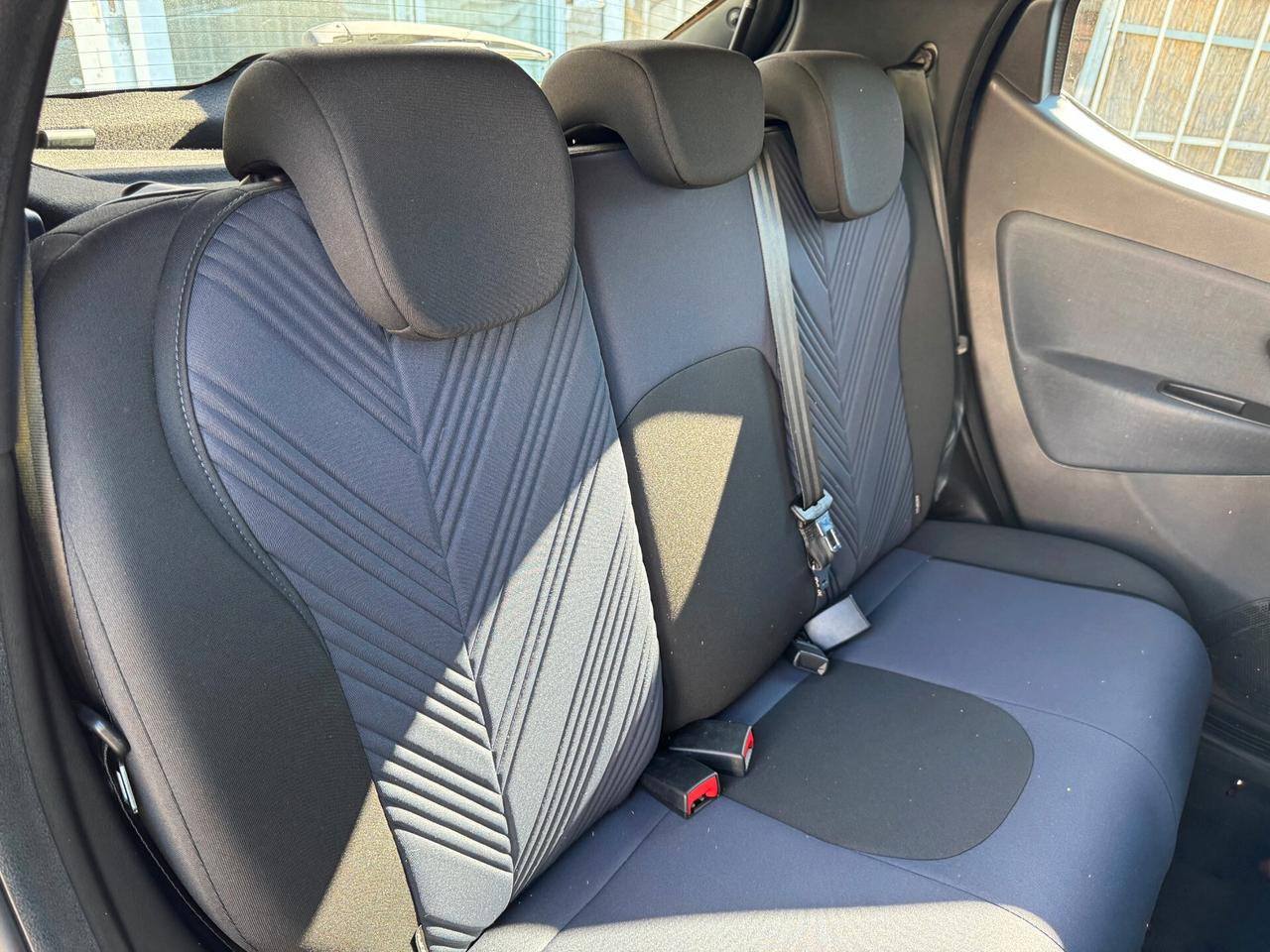 Lancia Ypsilon 1.2 GPL ECOCHIC 2020 FARI LED