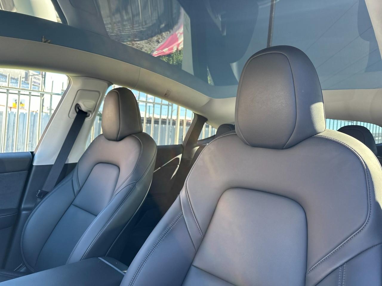 TESLA Model Y 2021 - Model Y Performance Dual Motor awd